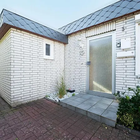 Holiday home Haeuschen Rita *