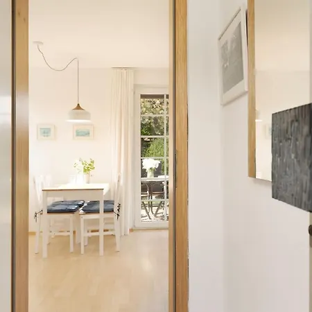 Haeuschen Rita Lenste