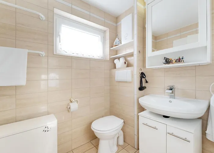 Semesterbostad Haeuschen Rita *