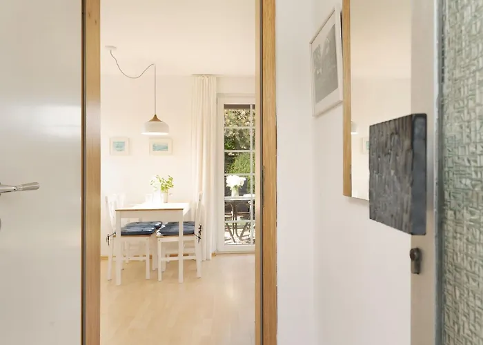 Haeuschen Rita Lenste